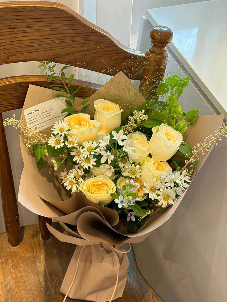 Medium flower bouquet